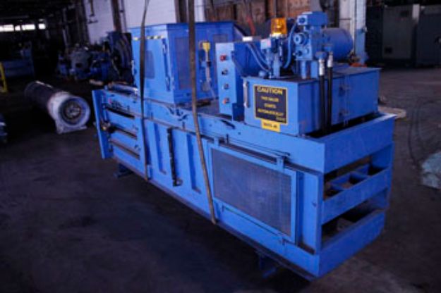 Picture of International Bale Company Horizontal Baler Model No: CD-30X30;Size: 30"x30" 